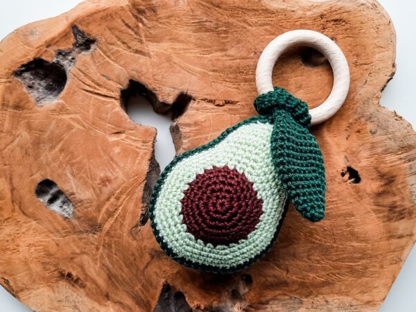 Avocado rammelaar, verkrijgbaar in 2 kleuren. - Afbeelding 2