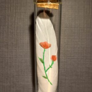 Handgeschilderde bloem op veer