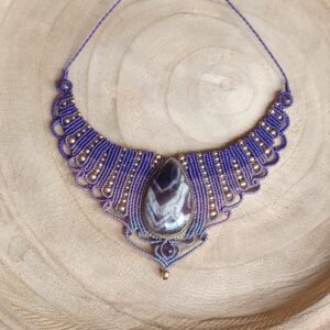 Carin's Macramé choker Amethist