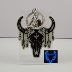 Boho koe schedel glow in the dark sleutelhanger